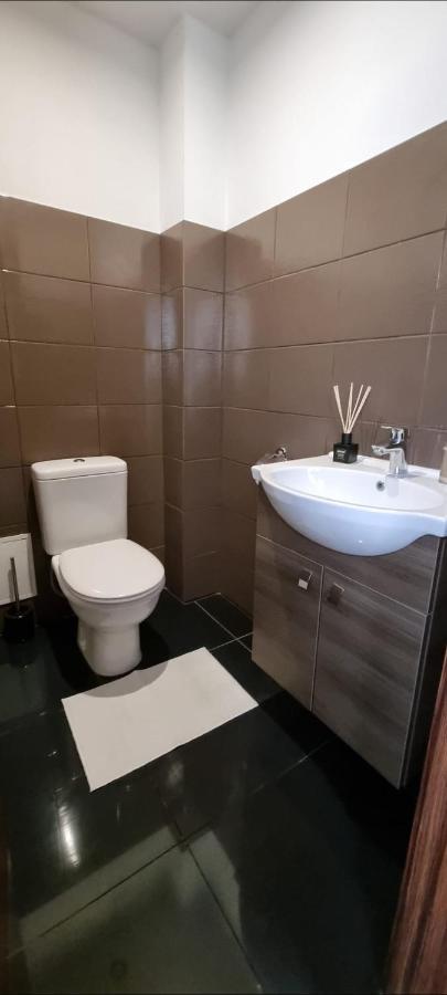 Cd Apartments Large 120 M ベンツピルス エクステリア 写真
